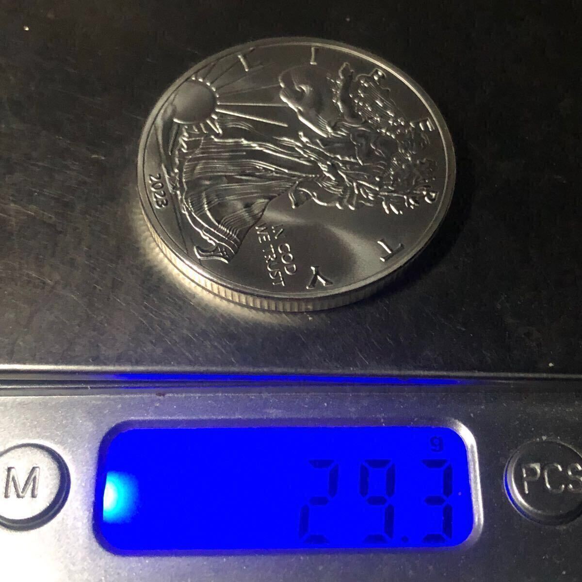 銀貨 2023年 1ドル 自由の女神 リバティ イーグル アメリカ 貿易 銀貨 2023年 1ドル 自由の女神 リバティ イーグル アメリカ 貿易