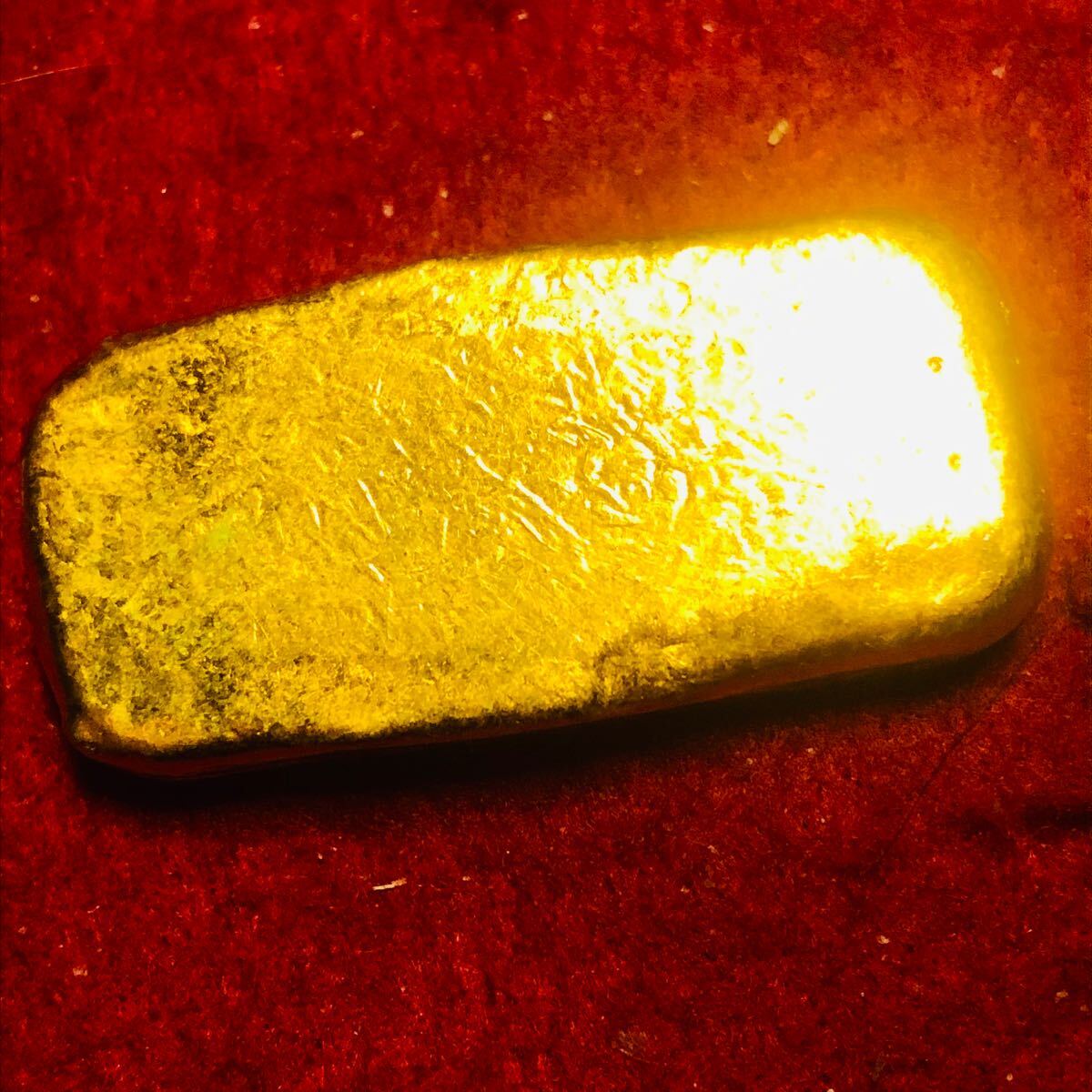 中国古銭 金塊 地金 金古 大型硬貨 骨董品 香港金條 足金