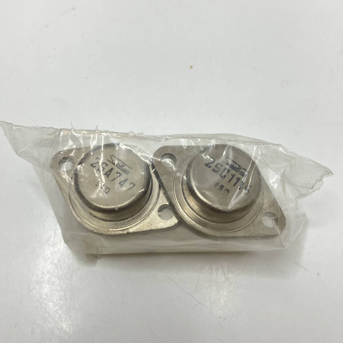 (志)【未開封】SANKEN/サンケン トランジスタ 2SA747 2SC1116 ペア 計(jì)2個(gè) 測定品 部品 パーツ(検)真空管アンプ オーディオ機(jī)器(I)0412EE