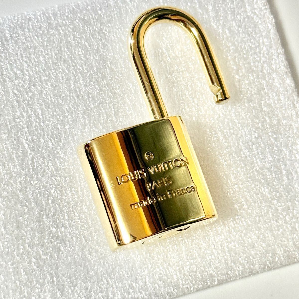 ルイヴィトン パドロック カデナ 南京錠 Louis Vuitton