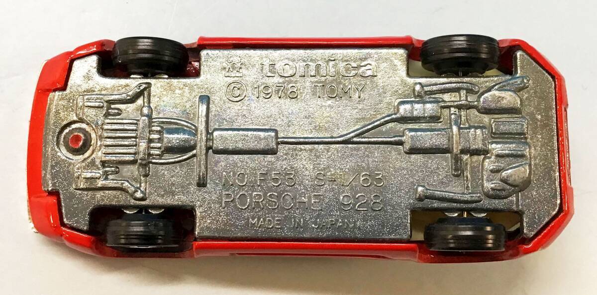 トミカ 外国車シリーズ F53 ポルシェ928 赤 青箱 日本製 1/63 トミカ 外国車シリーズ F53 ポルシェ928 赤 青箱 日本製 1/63