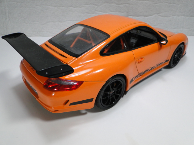ウェリー 1/18 ポルシェ911（997）GT3RS オレンジ 元箱有
