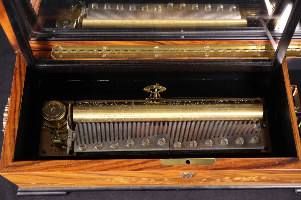 REUGE リュージュ オルゴール 144弁 3曲 動画あり ボックス REUGE リュージュ オルゴール 144弁 3曲 動画あり ボックス