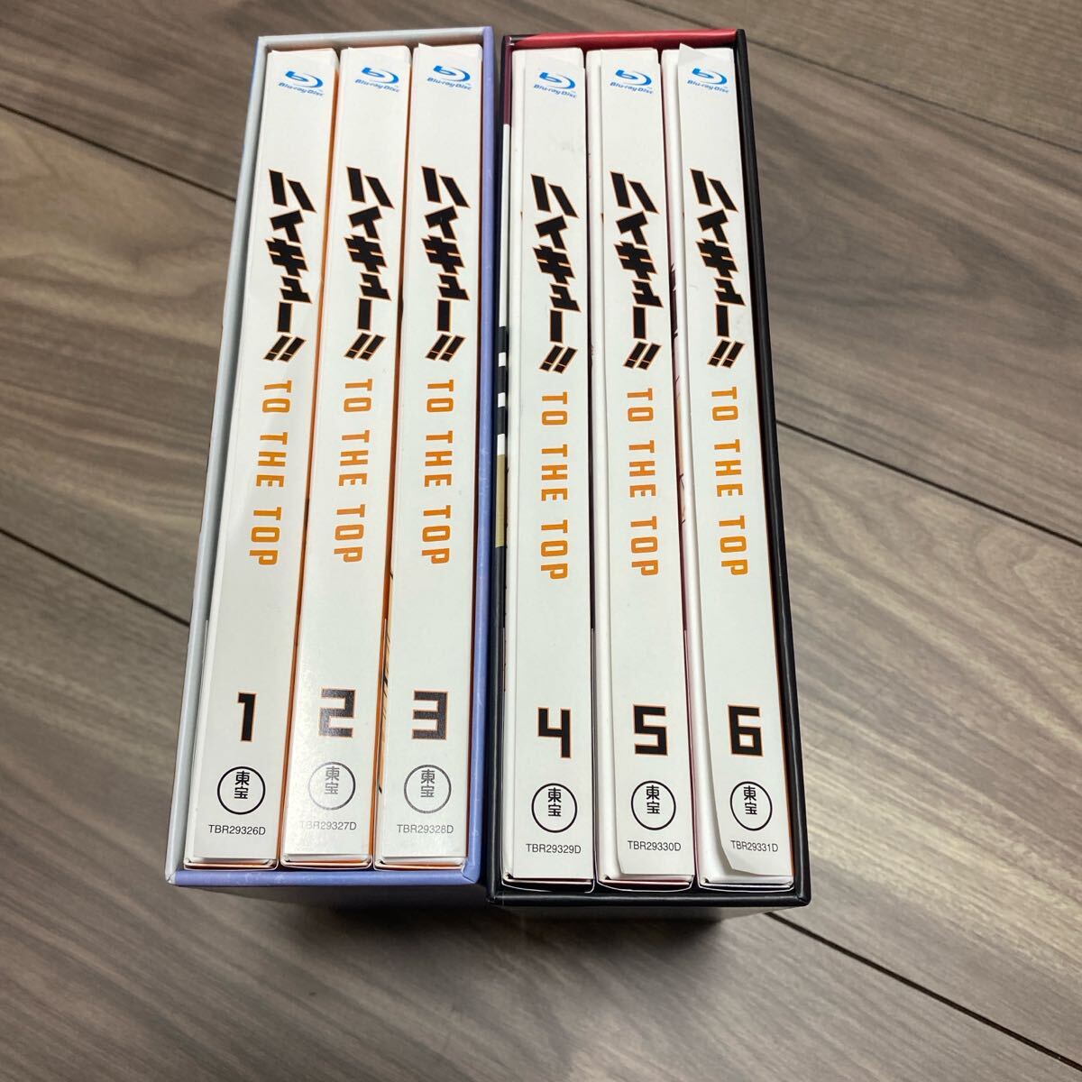 Blu-ray】ハイキュー TO THE TOP 全巻セット Amazon特典の全巻 Blu-ray】ハイキュー TO THE TOP 全巻セット Amazon特典の全巻
