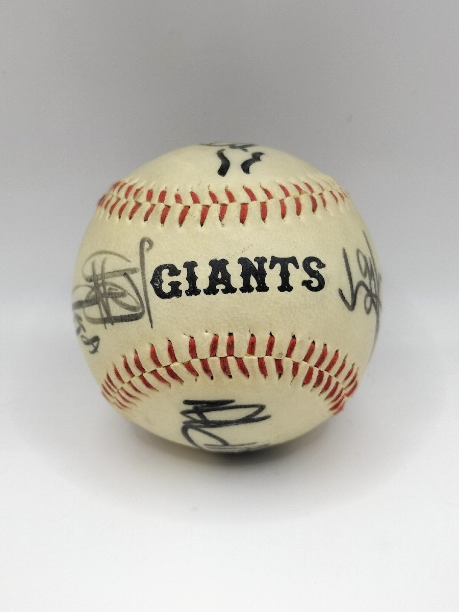 1円~ プロ野球選手 サインボール 詳細不明 王貞治 原辰徳 8 1円~ プロ野球選手 サインボール 詳細不明 王貞治 原辰徳 8