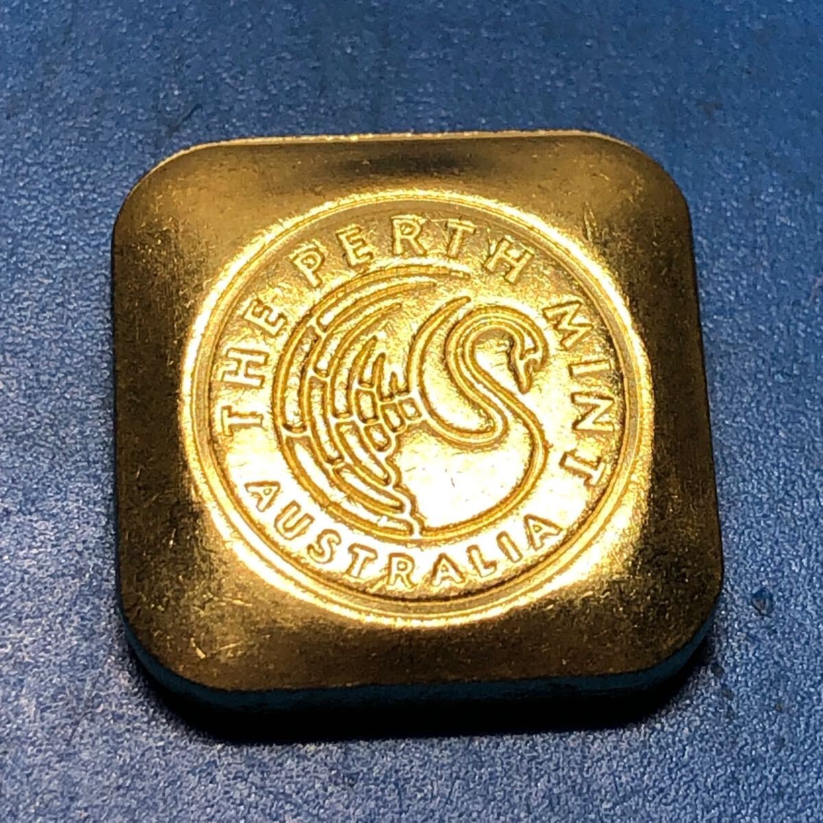 オーストラリア 古銭 四角金貨 白鳥 CREDIT GOLD インゴット オーストラリア 古銭 四角金貨 白鳥 CREDIT GOLD インゴット