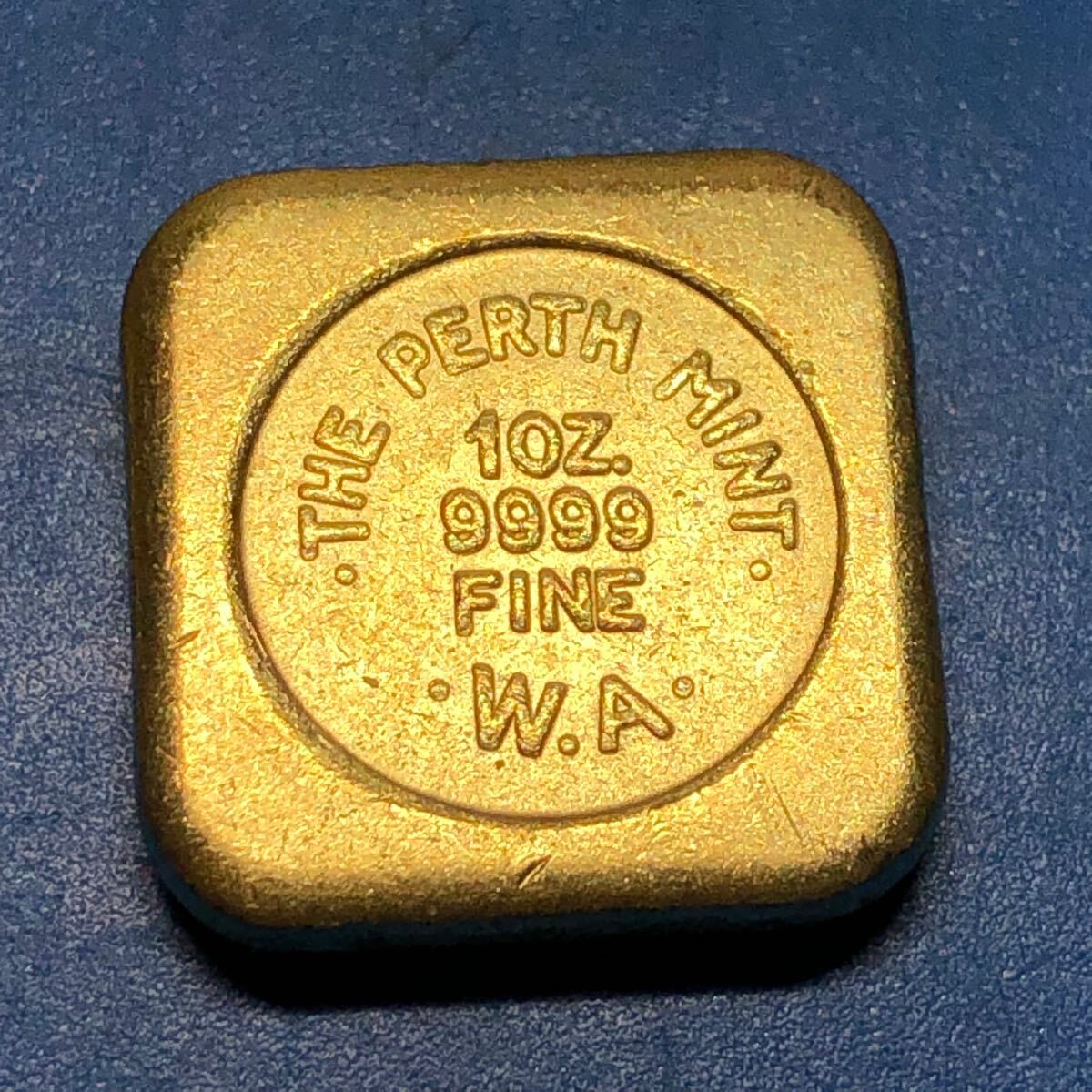 オーストラリア 古銭 四角金貨 白鳥 CREDIT GOLD インゴット オーストラリア 古銭 四角金貨 白鳥 CREDIT GOLD インゴット