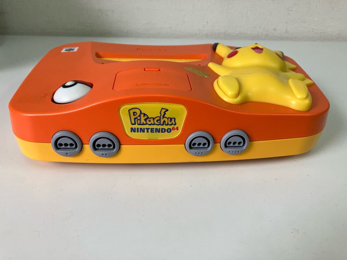 Nintendo 任天堂 ニンテンドー64 ピカチュウ NUS-101 本体 Nintendo 任天堂 ニンテンドー64 ピカチュウ NUS-101 本体