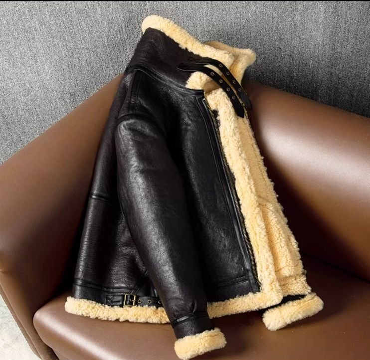 冬季美品 ☆フライトジャケット ムートン コート 本革 防寒服 冬季美品 ☆フライトジャケット ムートン コート 本革 防寒服