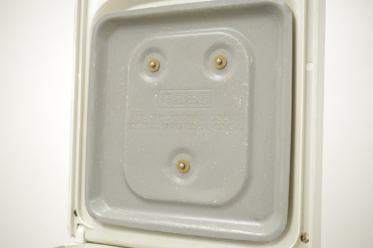 鈴茂 シャリ弁ロボ GST-FBA 飯盛り機 ごはん盛り付け機 単相100V 鈴茂 シャリ弁ロボ GST-FBA 飯盛り機 ごはん盛り付け機 単相100V