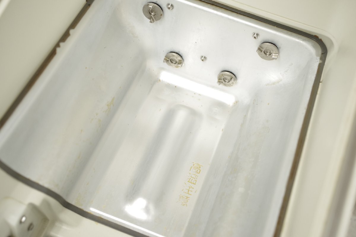 鈴茂 シャリ弁ロボ GST-FBA 飯盛り機 ごはん盛り付け機 単相100V 鈴茂 シャリ弁ロボ GST-FBA 飯盛り機 ごはん盛り付け機 単相100V