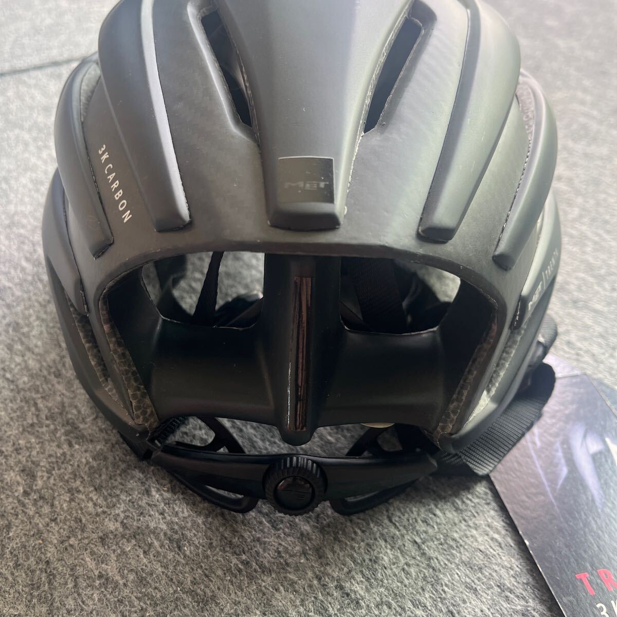 未使用 MET TRENTA 3K carbon 56/58 M ヘルメット(Mサイズ 未使用 MET TRENTA 3K carbon 56/58 M ヘルメット(Mサイズ