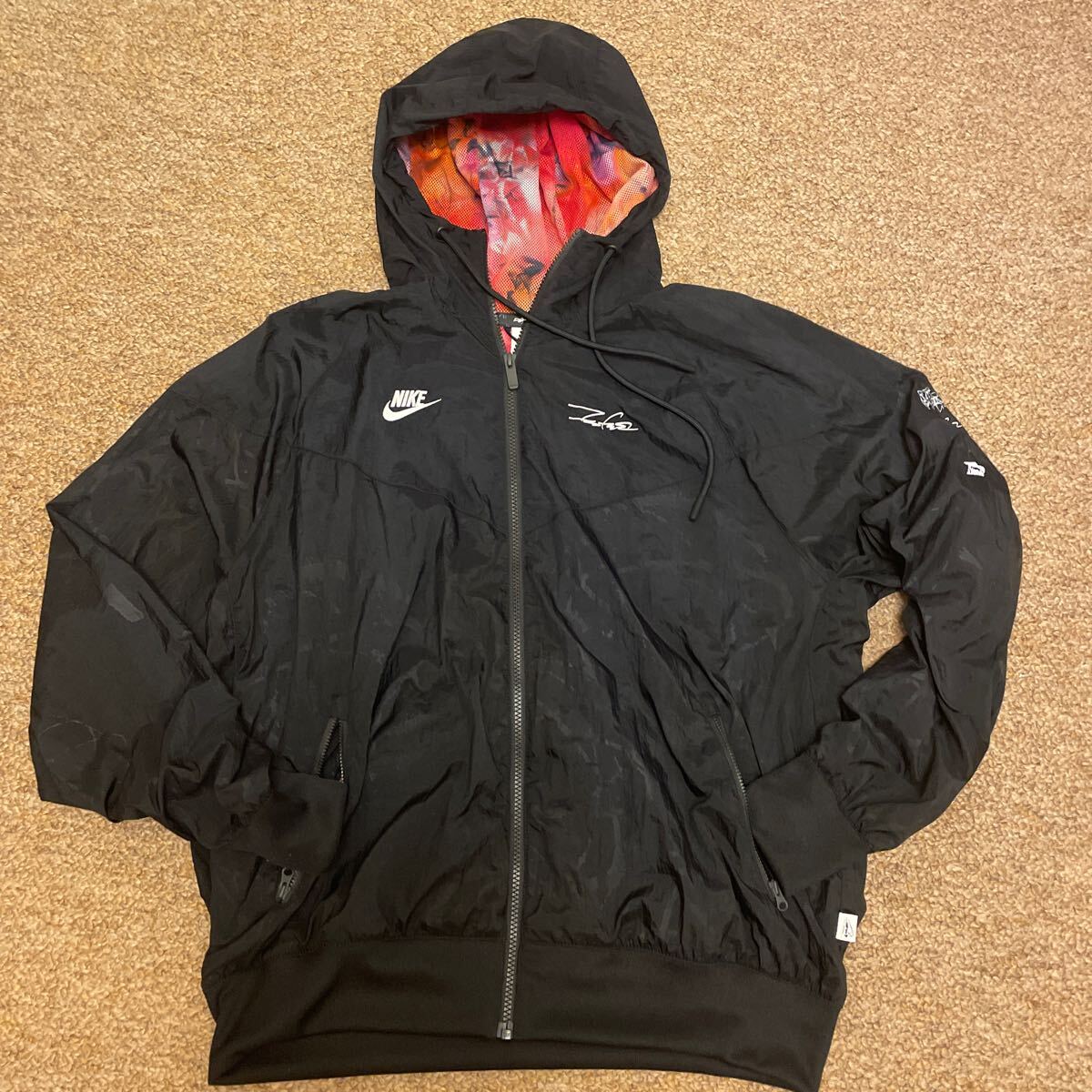 NIKE ブレイキンウィンドランナージャケット M ナイロン 送料 NIKE ブレイキンウィンドランナージャケット M ナイロン 送料