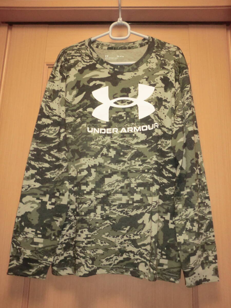 ◆大きなUAロゴ ロングスリーブ シャツ◎吸汗速干素材★バックにもロゴ【Under Armour】アンダーアーマー★カラー/グリーン系◎サイズ/MD◆