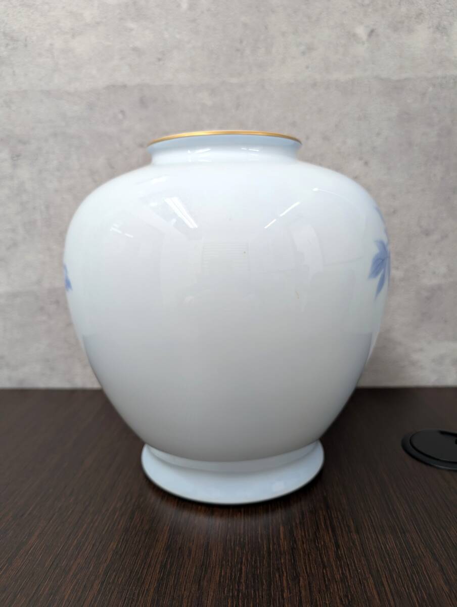 ○○#Y352 深川製磁 花瓶 花鳥紋 有田焼 官窯染付 宮内省御用達 ○○#Y352 深川製磁 花瓶 花鳥紋 有田焼 官窯染付 宮内省御用達