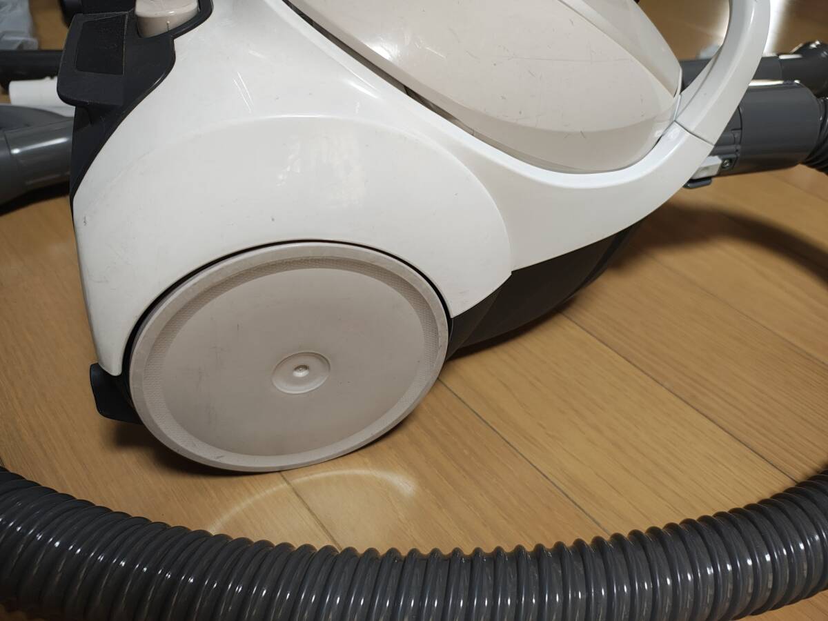三菱 キャニスター掃除機 TC-FJ2B-C 2022年製｜Yahoo!フリマ（旧
