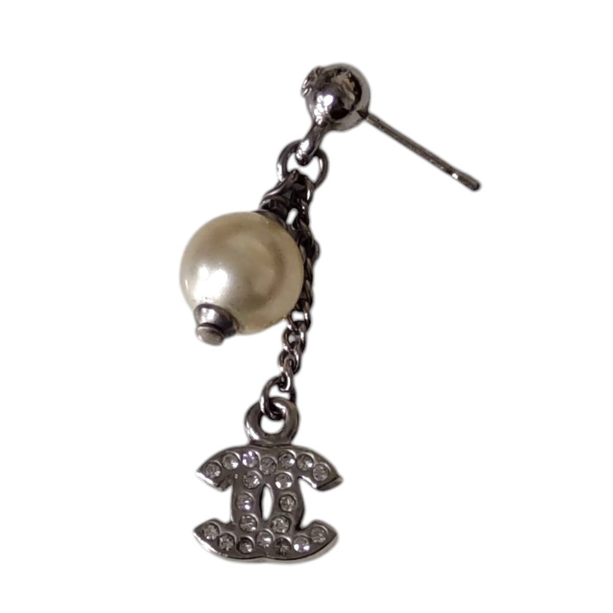 【中古品】CHANEL シャネル パール ピアス 片耳 ココマーク シルバー ラインストーン レディース アクセサリー A87564RD