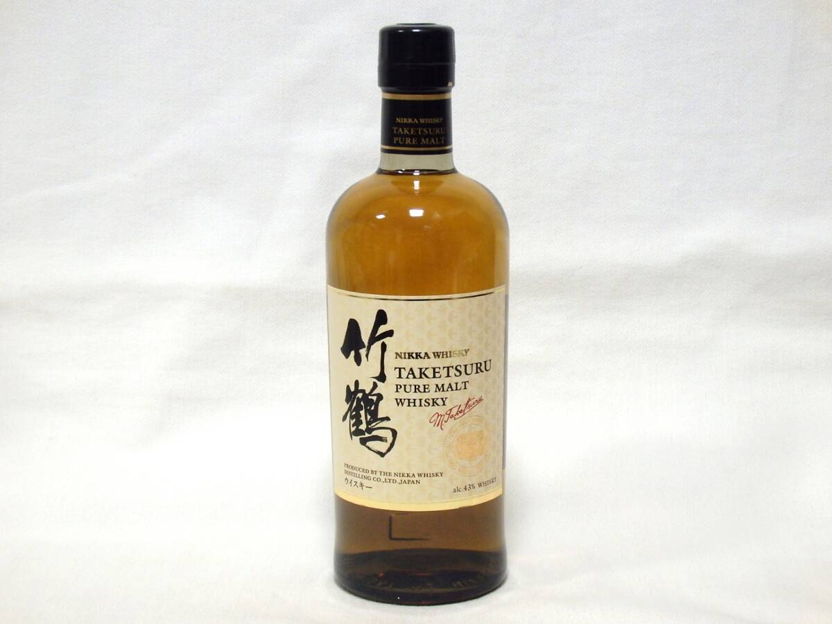 ★未開栓★ニッカ 竹鶴 ピュアモルト 700ml 43％◆配送先：神奈川県限定◆※同梱不可 OFG60637O