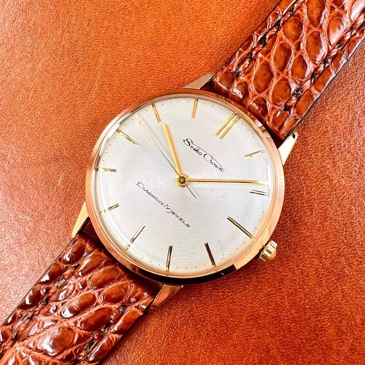 OH済! 極上美品! SEIKO Crown 19石 クロコダイル本革手縫い OH済! 極上美品! SEIKO Crown 19石 クロコダイル本革手縫い