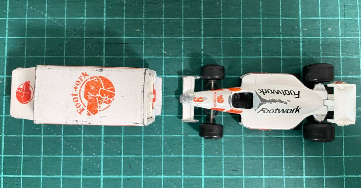トミカ　フットワーク　ミニカー　2臺　F1 FA14 日本制　レアモデル　日本制 ISUZU HIPAC VAN Footwork 宅配便　いすゞハイパックバン