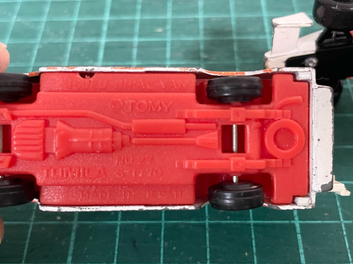 トミカ　フットワーク　ミニカー　2臺　F1 FA14 日本制　レアモデル　日本制 ISUZU HIPAC VAN Footwork 宅配便　いすゞハイパックバン