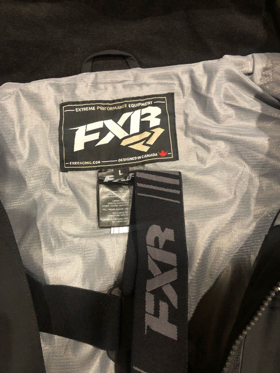 新品未使用 FXR スノーモービル シェル ワンピース MONOSUIT 新品未使用 FXR スノーモービル シェル ワンピース MONOSUIT