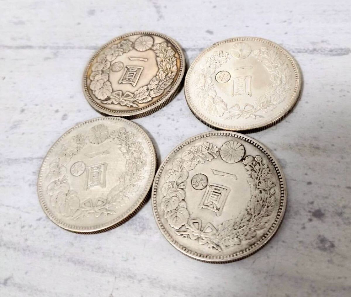 ○ 一圓銀貨 ○ 1円銀貨 丸銀 左打 銀貨 新一円銀貨 明治21年 ○ 一圓銀貨 ○ 1円銀貨 丸銀 左打 銀貨 新一円銀貨 明治21年