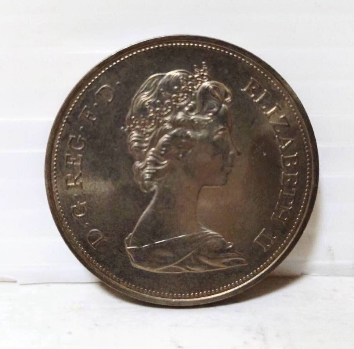 ○ 銀貨 ○ イギリス エリザベス女王 銀婚式記念銀貨 25ニュー ○ 銀貨 ○ イギリス エリザベス女王 銀婚式記念銀貨 25ニュー