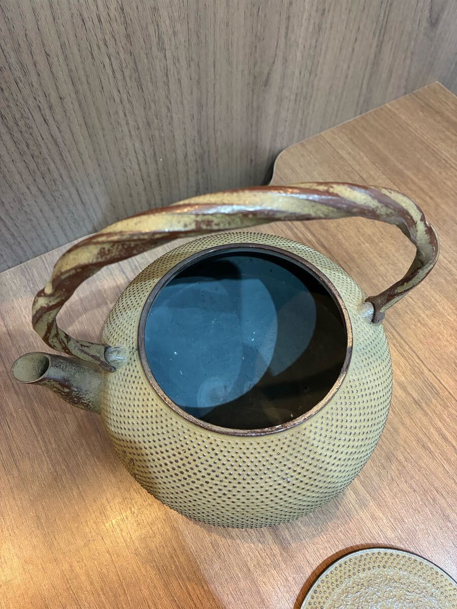 南部鉄器 鉄瓶 鉄器 南部鉄瓶 急須 茶道具 金属工芸 南部鉄器 鉄瓶 鉄器 南部鉄瓶 急須 茶道具 金属工芸