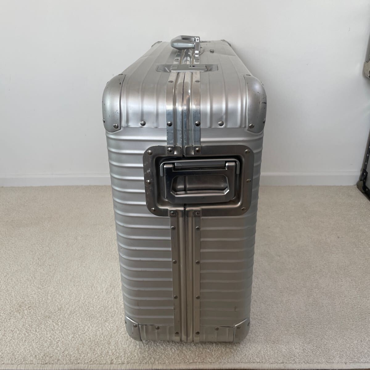 RIMOWA TOPAS 『JUMBO』 Vintage アルミ プルタブ2輪 104L Made RIMOWA TOPAS 『JUMBO』 Vintage アルミ プルタブ2輪 104L Made