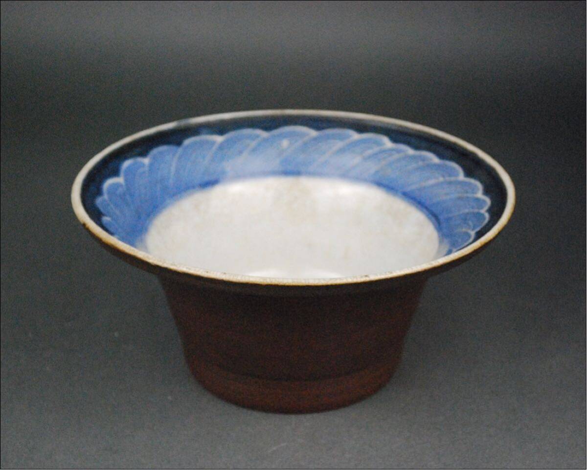 古美術 時代 銹釉 染付 鳥文 鉢 深鉢 飾鉢 古伊万里/古九谷/吸坂 古美術 時代 銹釉 染付 鳥文 鉢 深鉢 飾鉢 古伊万里/古九谷/吸坂
