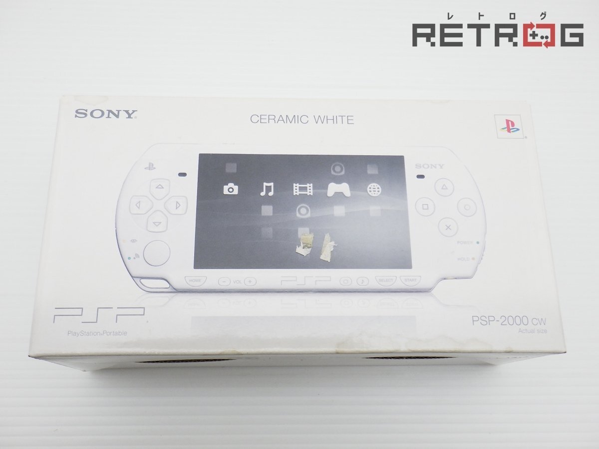 箱付き】【動作品】PSP本体(PSP-2000/セラミック・ホワイト 箱付き】【動作品】PSP本体(PSP-2000/セラミック・ホワイト