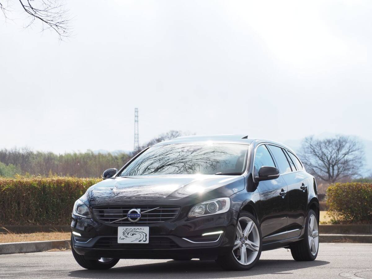 ■V60 D4 クラシック■ディーゼル■サンルーフ■検R9.2/12迄■オイル交換済■スタッドレスセット付き■沖突軽減?追従クルーズ■Ｂカメラ■