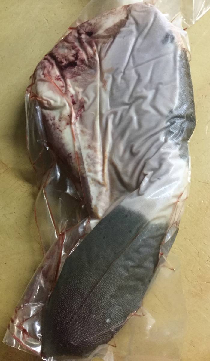 安心?安全?信頼の北海道産黒毛和牛霜降り 和牛タン 牛たん 約1.3㎏ バーベキュー BBQ 用途多彩 丸ごと1本！！10kg迄送料同額 同梱可?。? bimg=
