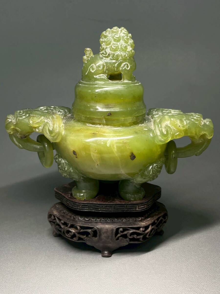中国古玩 獅子香炉 天然玉 翡翠 台座付 唐物 骨董 香道具 茶道具 中国古玩 獅子香炉 天然玉 翡翠 台座付 唐物 骨董 香道具 茶道具