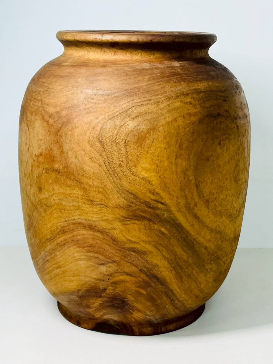 花瓶 屋久杉? 重5.8kg 木製 花入れ 壷 壺 骨董 置物 飾物 伝統 花瓶 屋久杉? 重5.8kg 木製 花入れ 壷 壺 骨董 置物 飾物 伝統