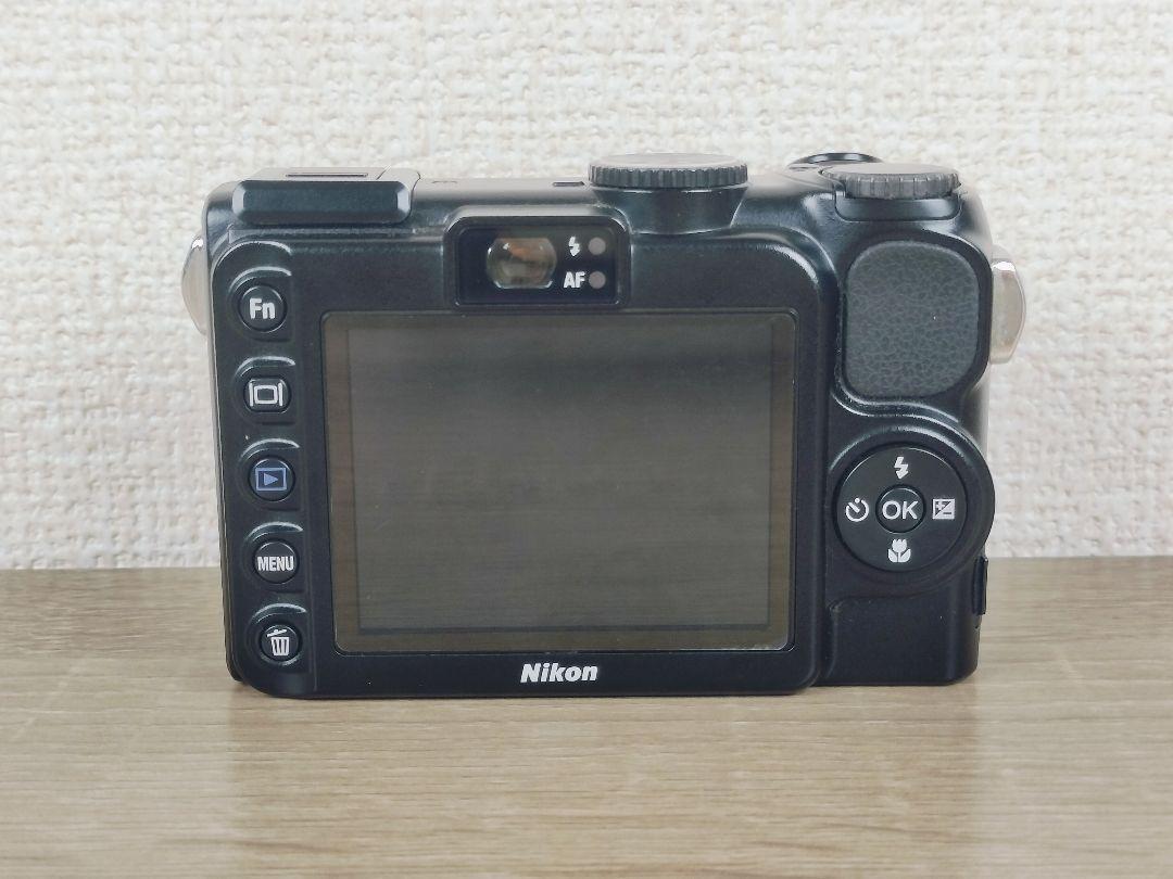 美品 Nikon COOLPIX P5100 ブラック コンパクトデジタルカメラ 美品 Nikon COOLPIX P5100 ブラック コンパクトデジタルカメラ