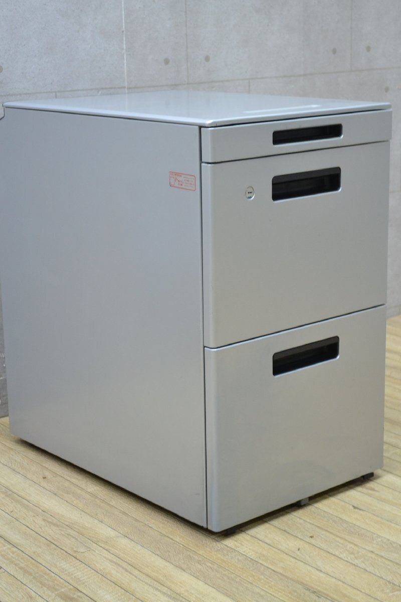 W1234##KOKUYOkokyo# тумбочка с ящиками * тумбочка с ящиками * боковой тумбочка на колесах #SD-GT46T3S81#JOIFA606# свободный с роликами # ключ нет #H645×W395×D600