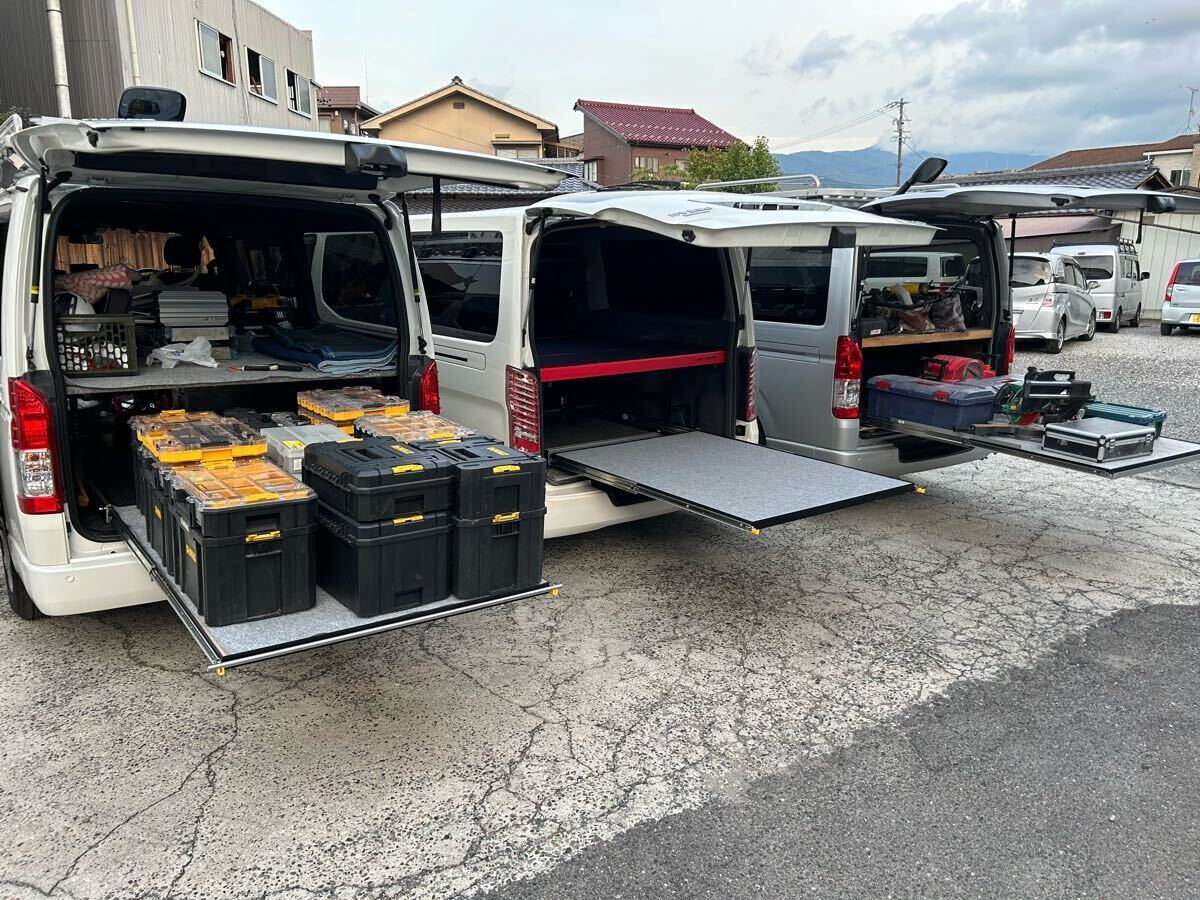 ハイエース スライドフロア レールキット150(棚板無し)送料 ハイエース スライドフロア レールキット150(棚板無し)送料