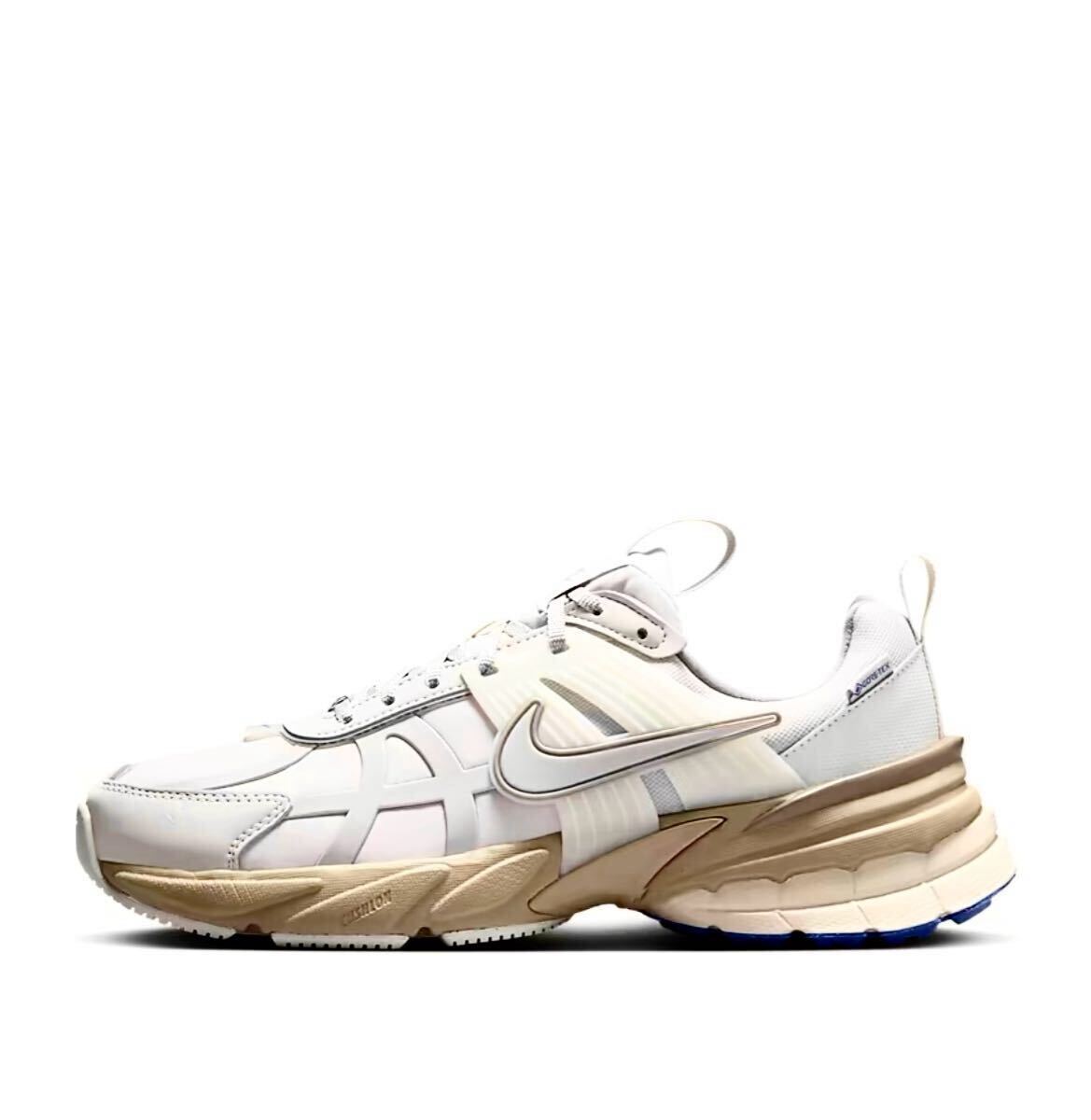 ☆送料込■新品26.5cm■ナイキ V2K ラン GORE-TEX ゴアテックス ライトアイアンオール/ライトボーン/カーキ【定価.19800円】
