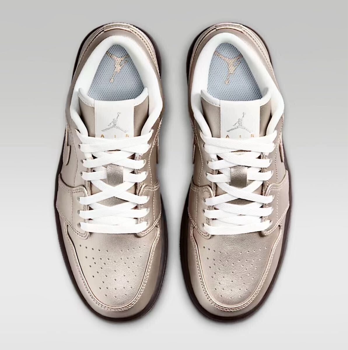 ☆送料込■新品26.5cm■ナイキ エア ジョーダン１LOW SE メタリックジンク/ベルベットブラウン AIR JORDAN 1 WMNS【定価.20350円】_画像3