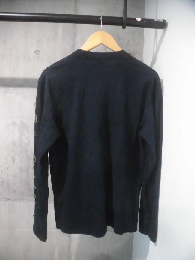 BURBERRY BLACK LABEL バーバリーブラックレーベル デカロゴ BURBERRY BLACK LABEL バーバリーブラックレーベル デカロゴ
