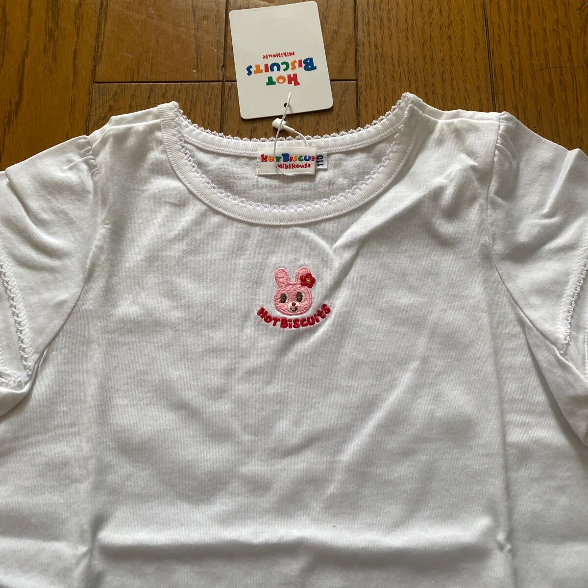 SALE 未使用 ミキハウス 半袖Tシャツ 110 カットソー 子供服 SALE 未使用 ミキハウス 半袖Tシャツ 110 カットソー 子供服