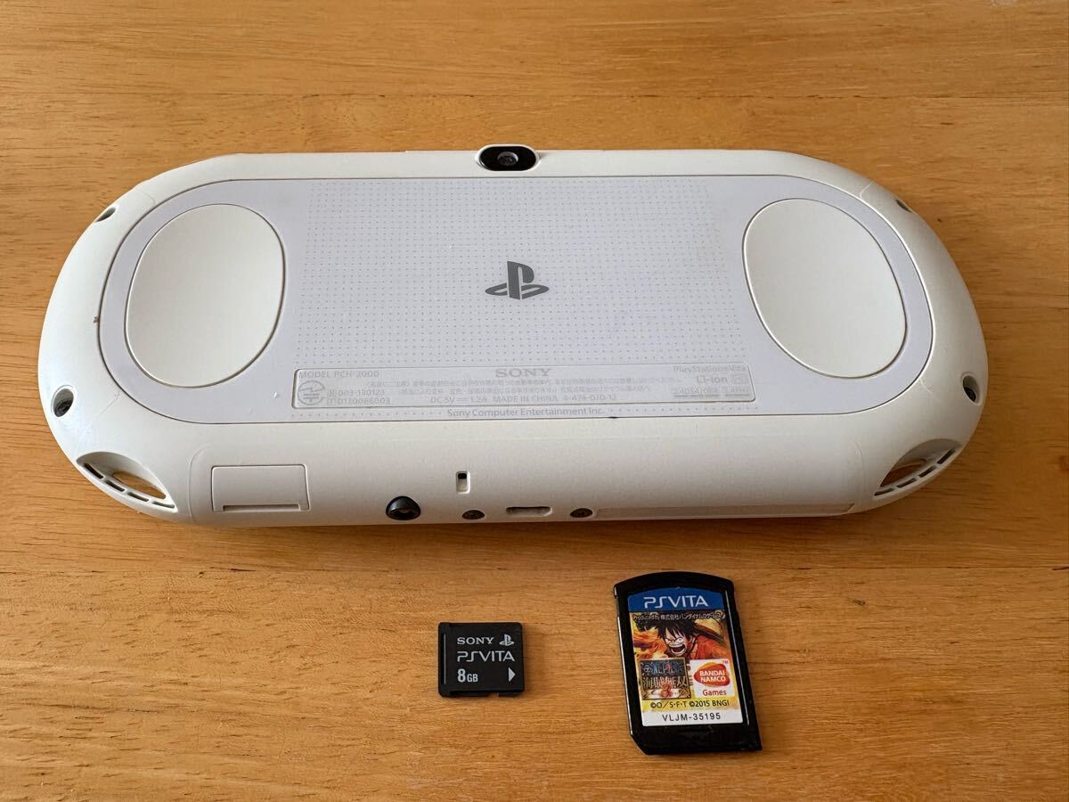 SONY PSVITA PCH-2000 PlayStation 初期化済み メモリ8GB SONY PSVITA PCH-2000 PlayStation 初期化済み メモリ8GB
