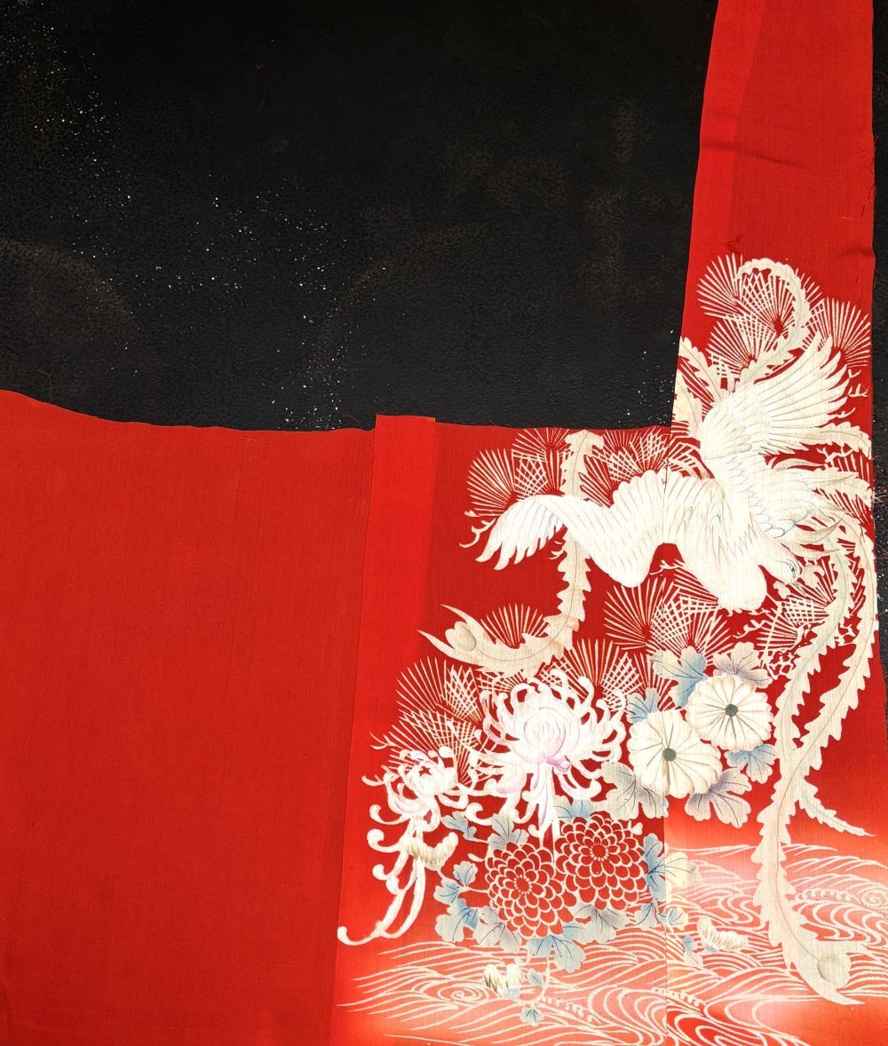 古布*縮緬*和素材】縮緬錦紗 吉祥鳥に花々 3枚組(裾模様共八 古布*縮緬*和素材】縮緬錦紗 吉祥鳥に花々 3枚組(裾模様共八