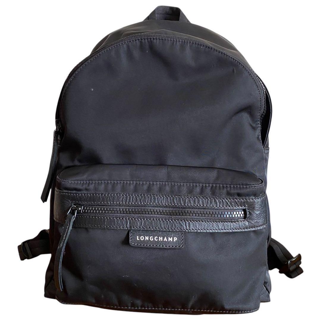 LONG CHAMP 美品 ロンシャン ナイロン リュックサック ロゴ 黒 LONG CHAMP 美品 ロンシャン ナイロン リュックサック ロゴ 黒
