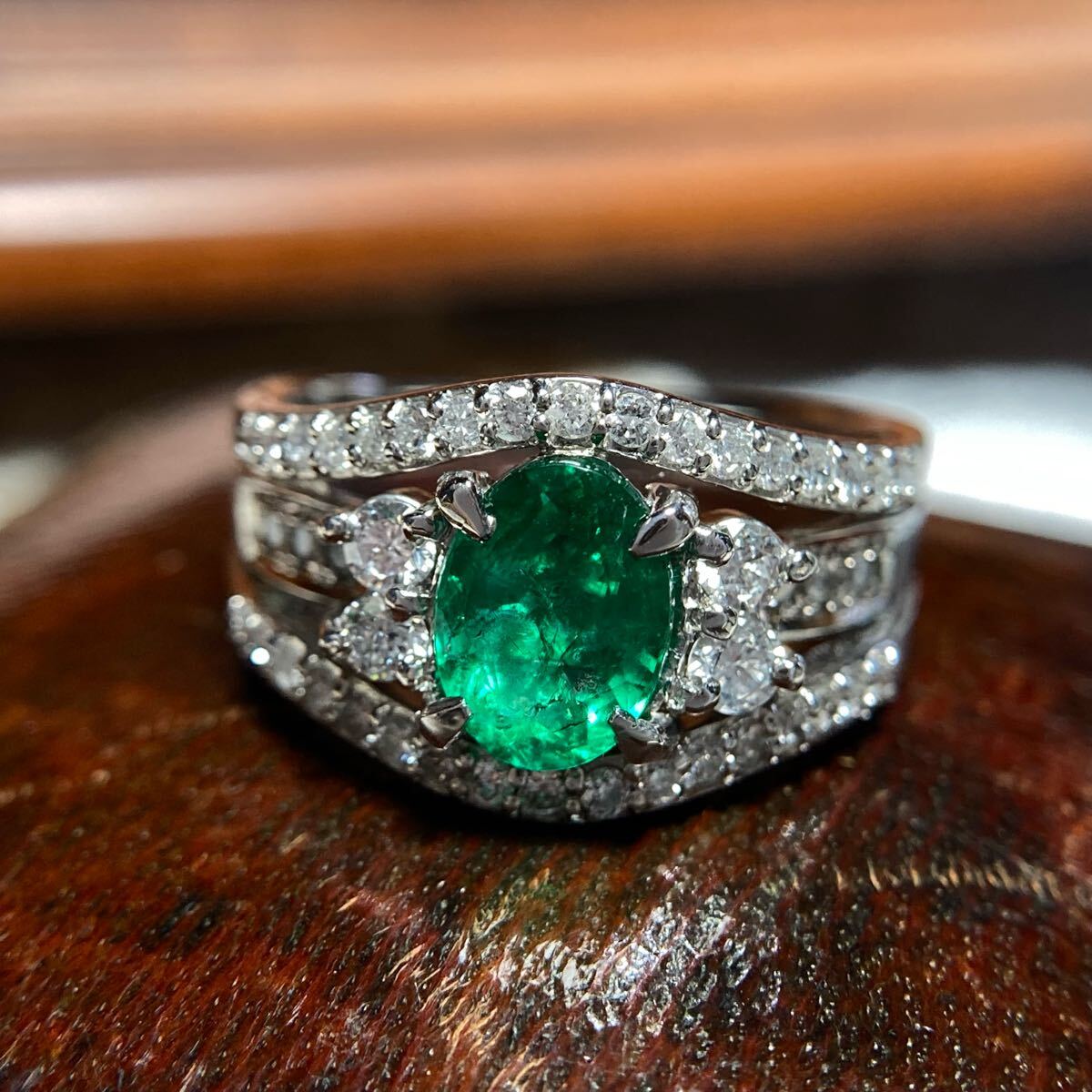 pt900 vivid green エメラルド1 02ct D0 52ct 指輪|Yahoo pt900 vivid green エメラルド1 02ct D0 52ct 指輪|Yahoo