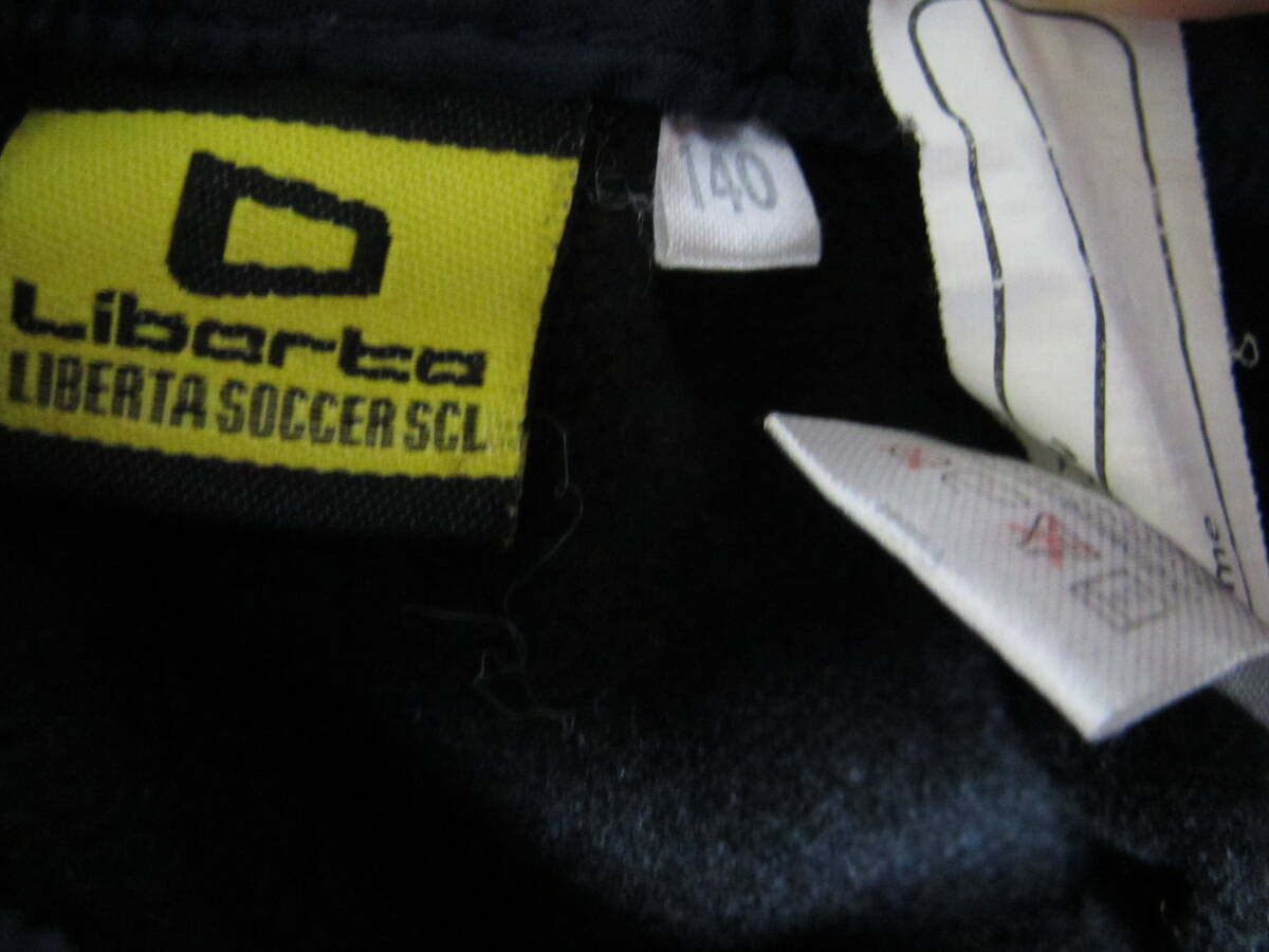 A 中古 Liberta リベルタ サッカースクール 140cm ウィンド A 中古 Liberta リベルタ サッカースクール 140cm ウィンド
