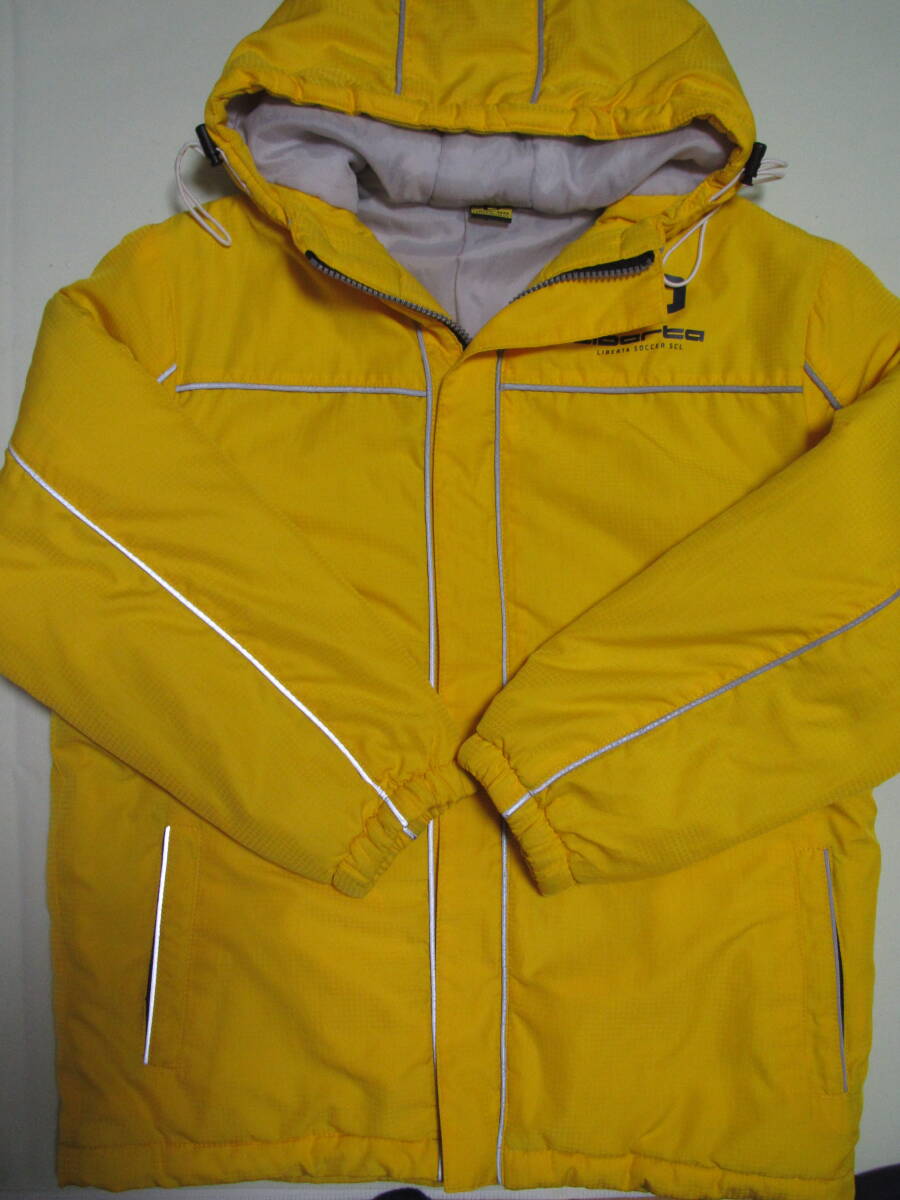 A 中古 Liberta リベルタ サッカースクール 140cm ウィンド A 中古 Liberta リベルタ サッカースクール 140cm ウィンド