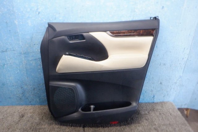 アルファード 3BA-AGH30W 右 フロント ドア トリム 内張り 67610-58560-C1 [ZNo:04020150] 154324
